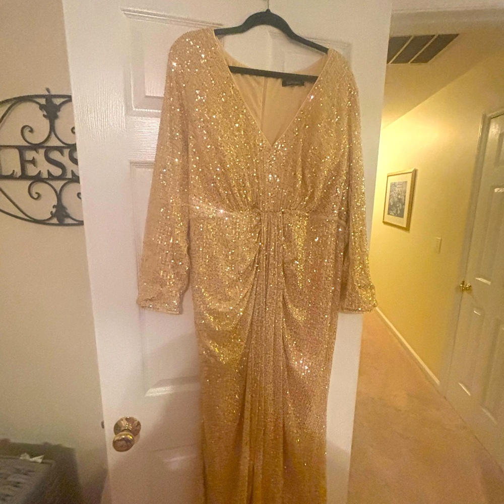 Beautiful Gown!